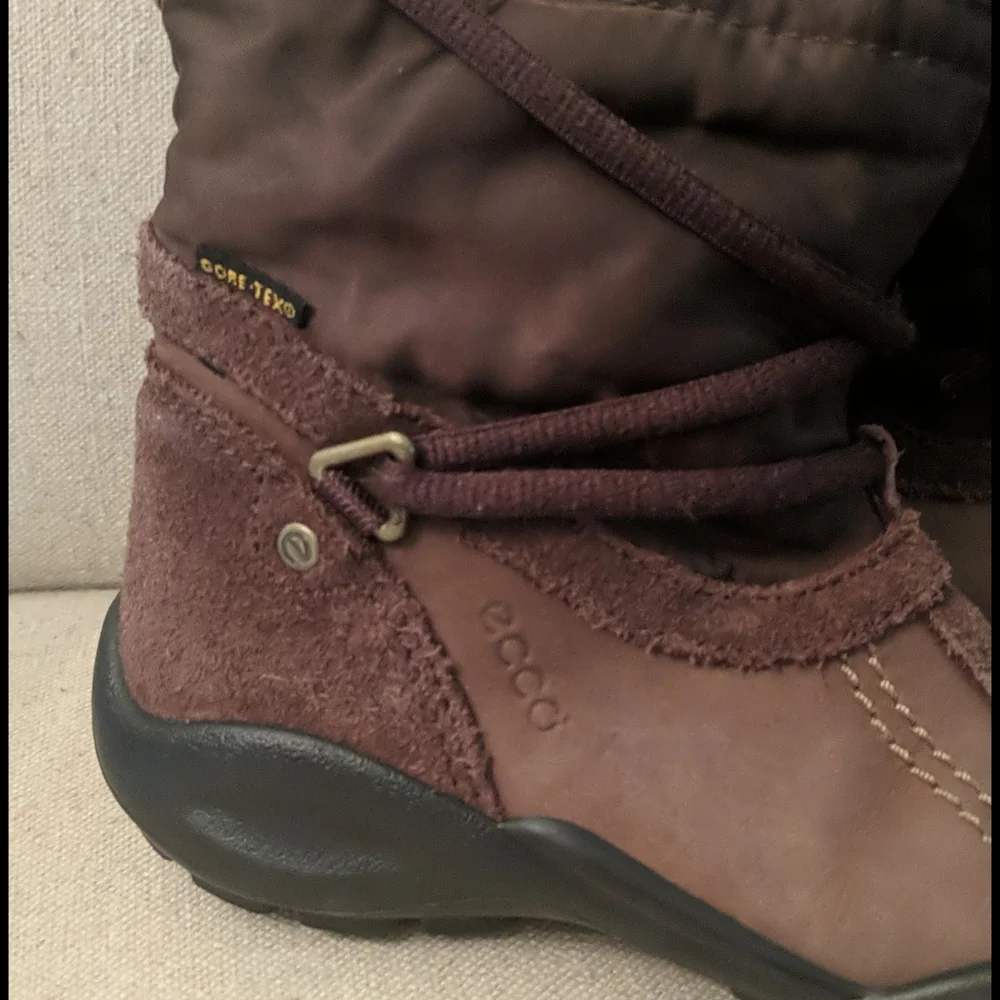 ECCO Kids Toddler Toggle Boots Brown Goretex Size 10.5